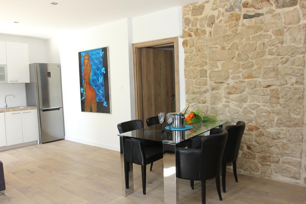Apartment House Vitaic Supetar Room photo